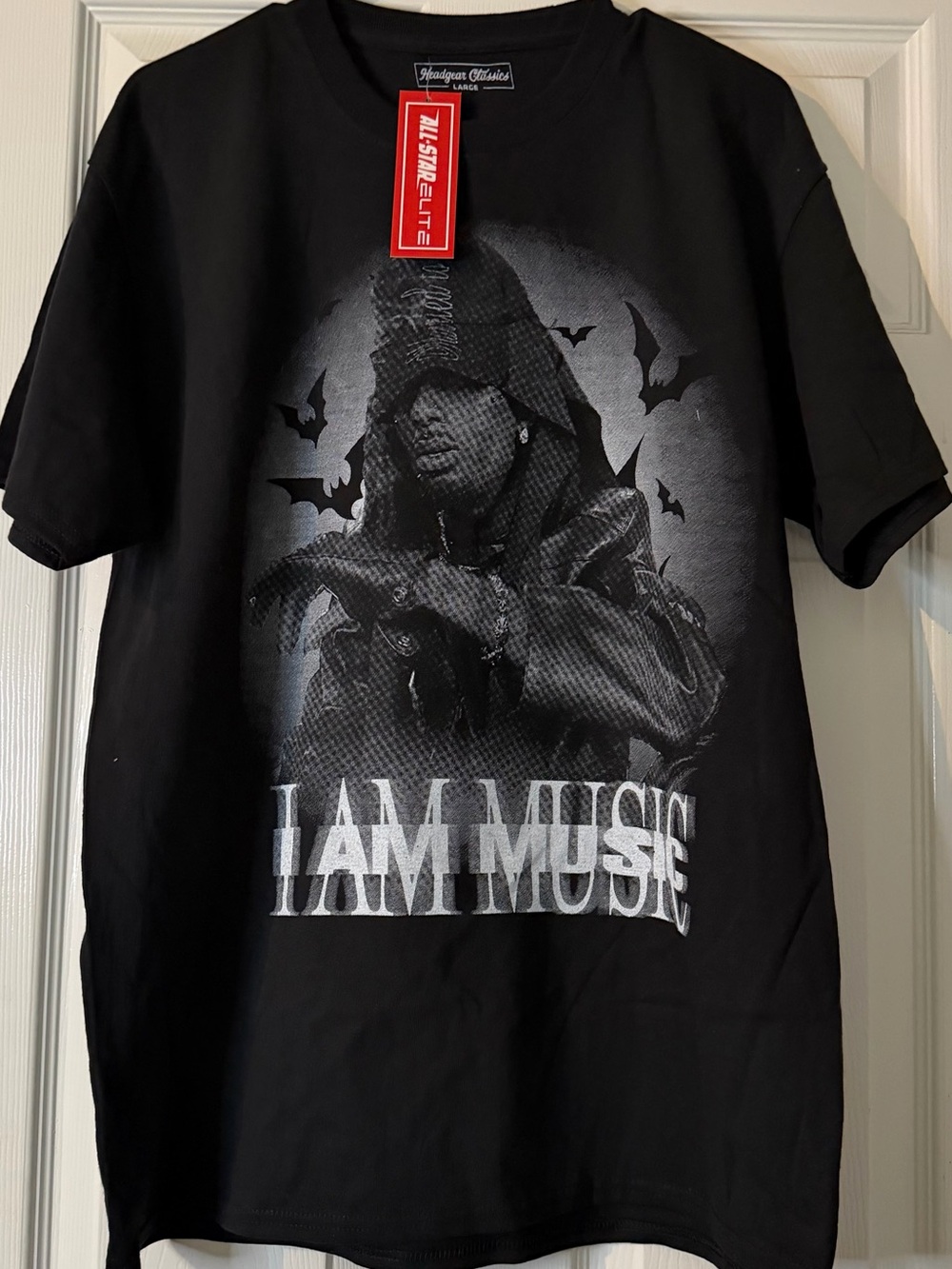 I AM MUSIC Graphic Tee - Black - Hooligan Wheels